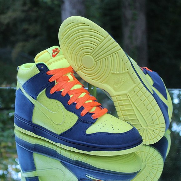 Nike Dunk High The Simpsons 2009 - Picture 5 of 16